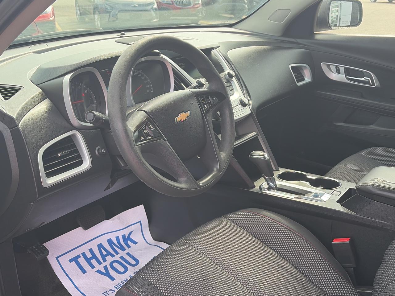 2017 Chevrolet Equinox LS 62,247 km's Photo