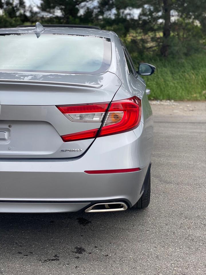 2018 Honda Accord Sport | SUNROOF | LEATHER Photo