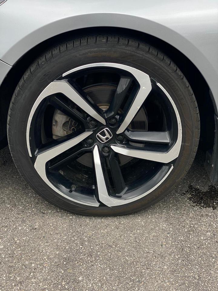 2018 Honda Accord Sport | SUNROOF | LEATHER Photo