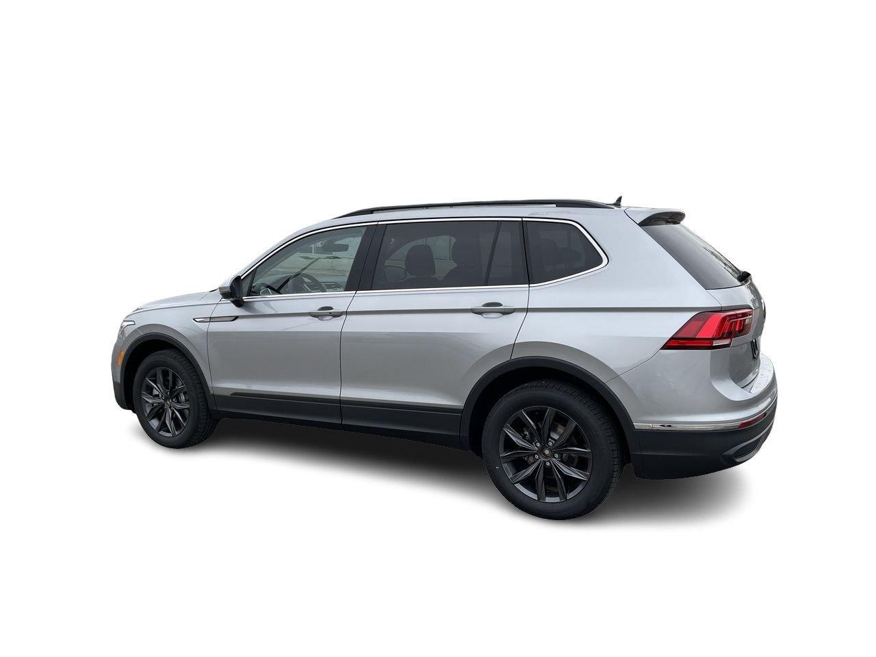 2023 Volkswagen Tiguan Comfortline 2.0T 8sp at w/Tip 4M Remote Starter  A Photo