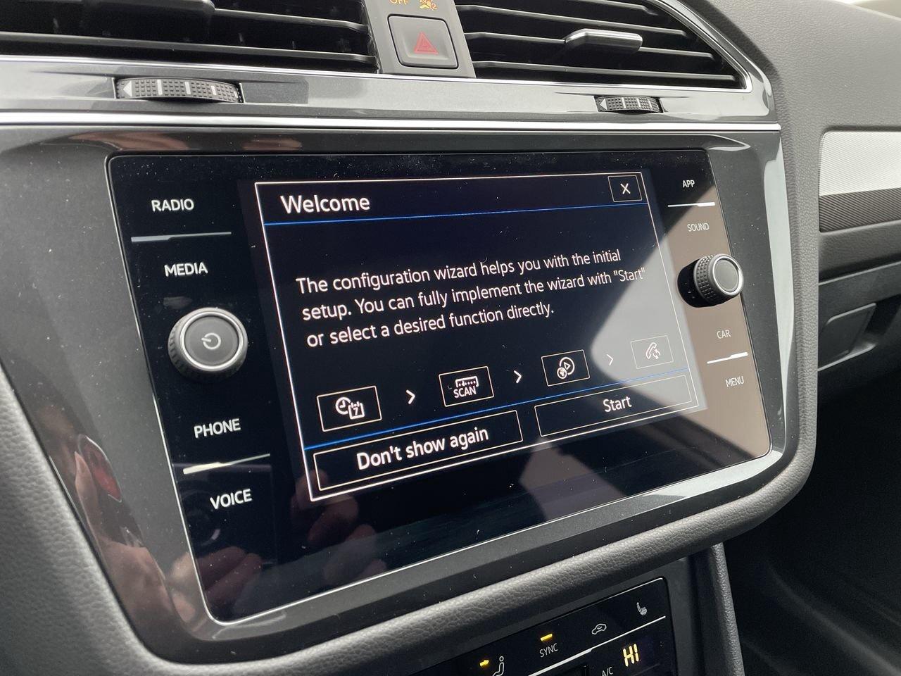 2023 Volkswagen Tiguan Comfortline 2.0T 8sp at w/Tip 4M Remote Starter  A Photo