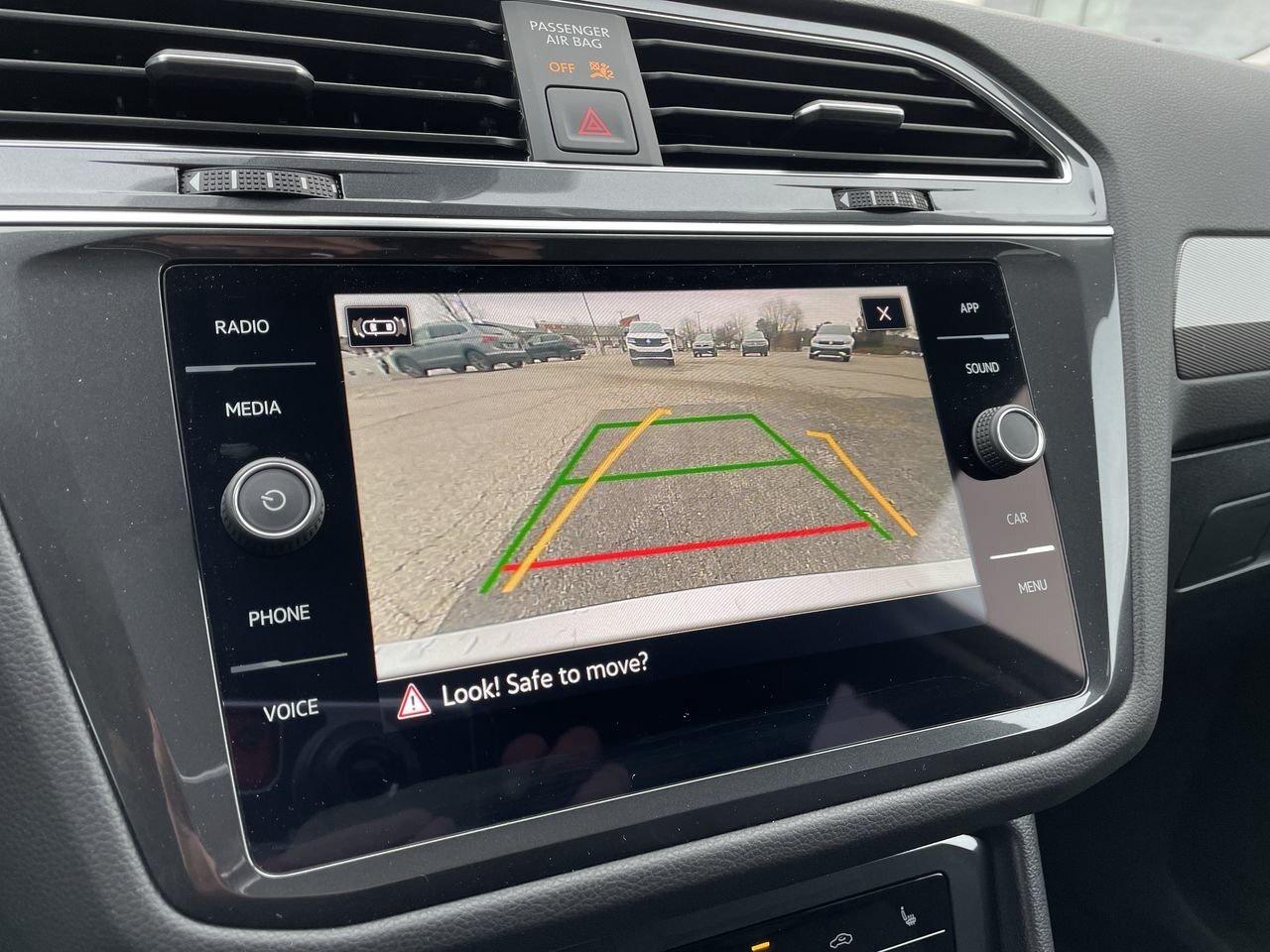 2023 Volkswagen Tiguan Comfortline 2.0T 8sp at w/Tip 4M Remote Starter  A Photo