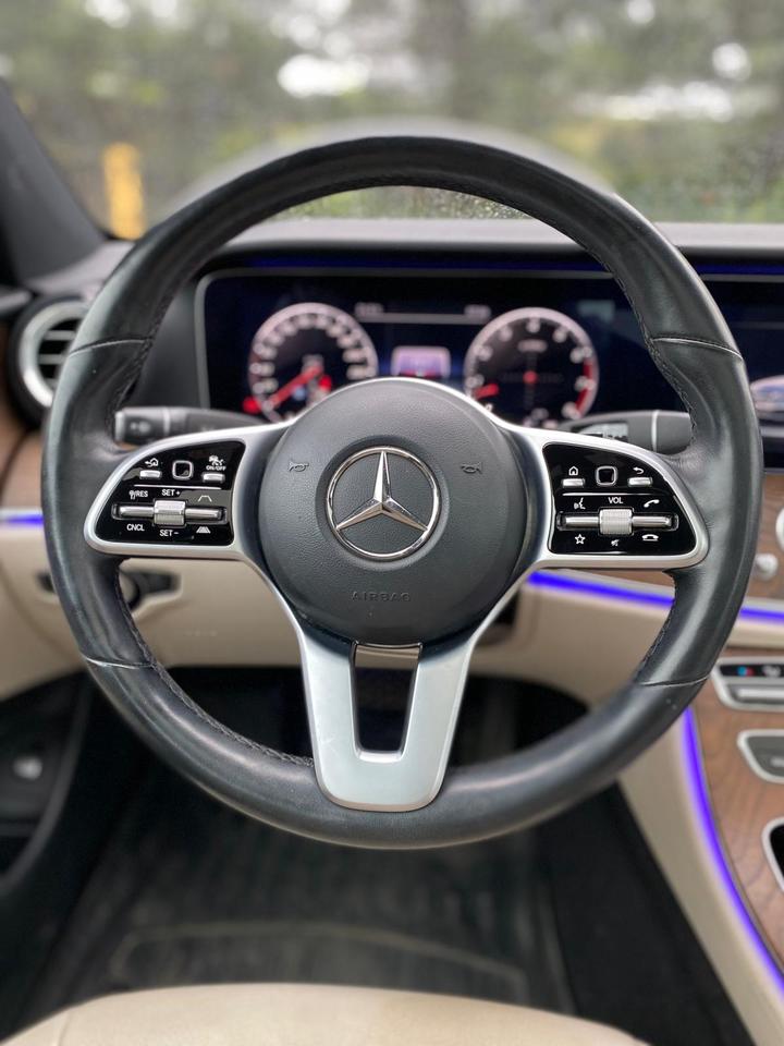 2019 Mercedes-Benz E-Class E450 | NO ACCIDENT Photo