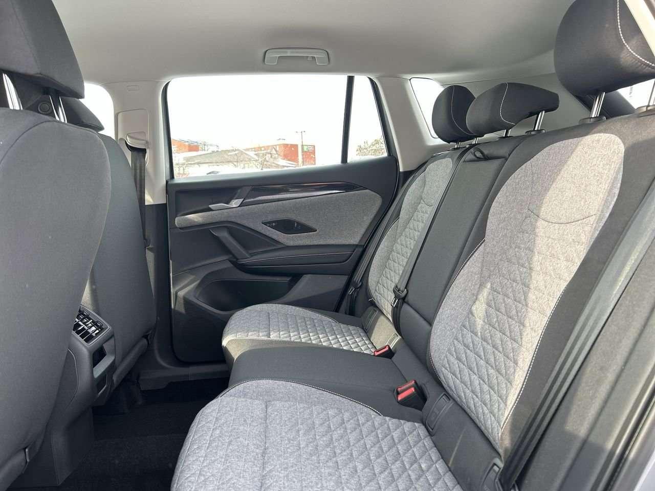 2026 Volkswagen Tiguan Trendline 4MOTION 17 Dublin alloy wheels  Volkswagen Digital Cockpit  Heated front seats   App-Connect Smartphones Photo