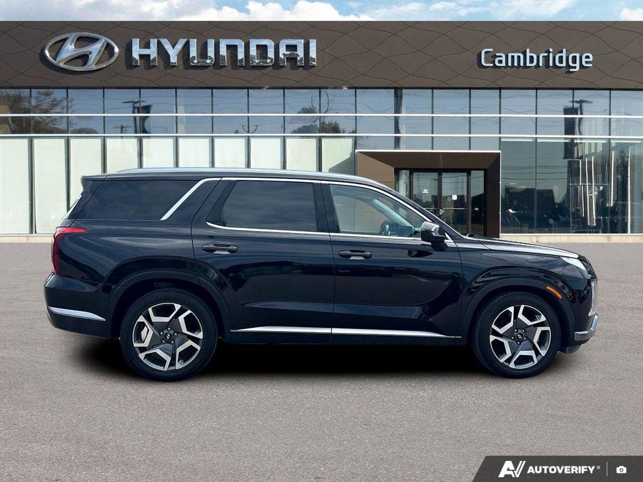 2024 Hyundai PALISADE Preferred   NO ACCIDENTS SUNROOF HEAT SEATS Photo