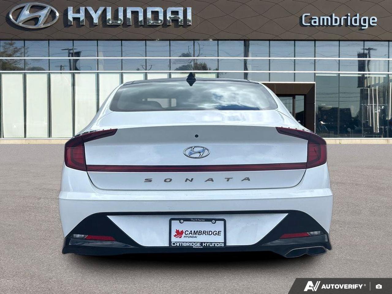 2023 Hyundai Sonata Sport   NO ACCIDENTS LEATHER P.ROOF 6.6L/100KM Photo