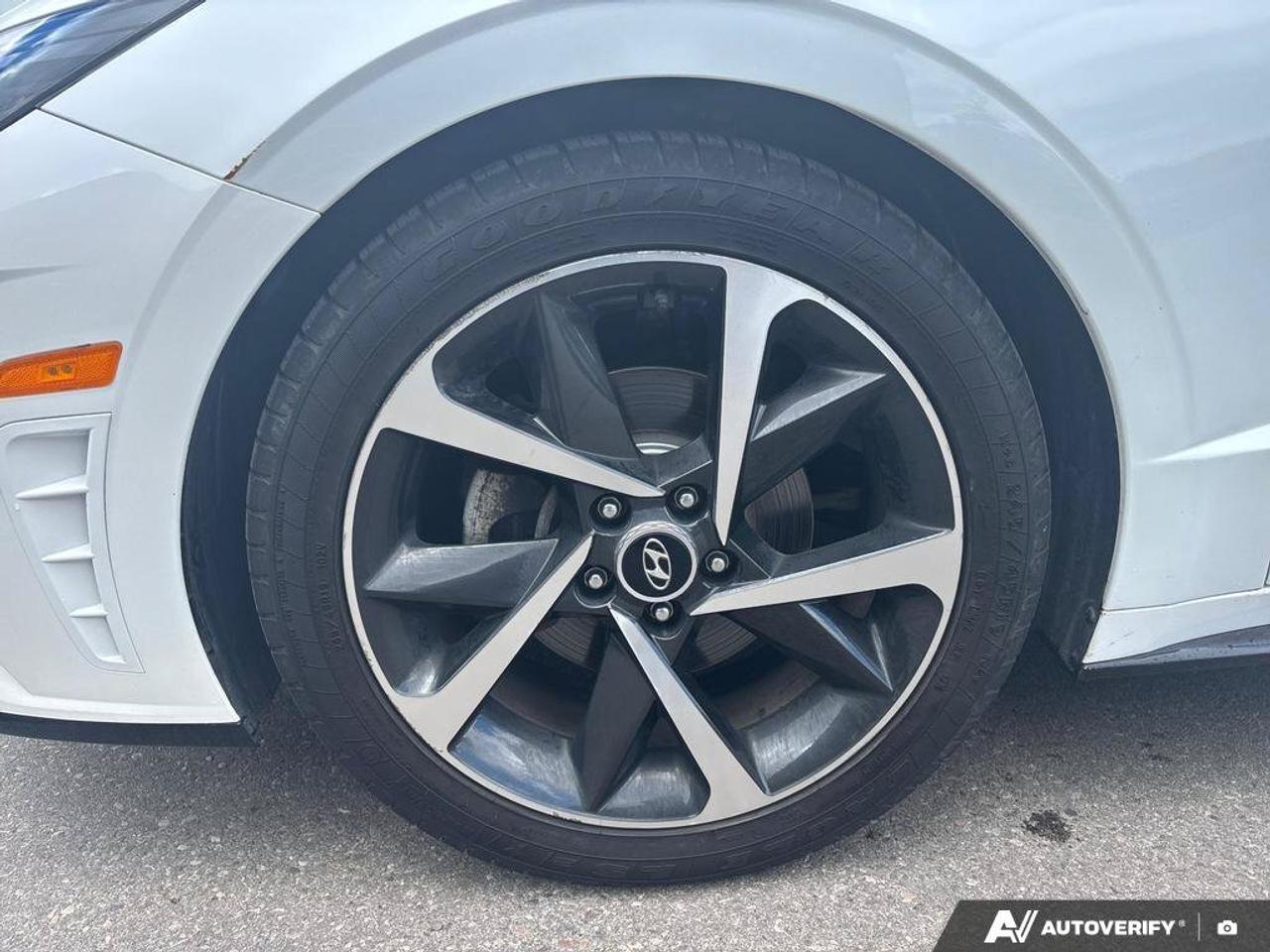 2023 Hyundai Sonata Sport   NO ACCIDENTS LEATHER P.ROOF 6.6L/100KM Photo