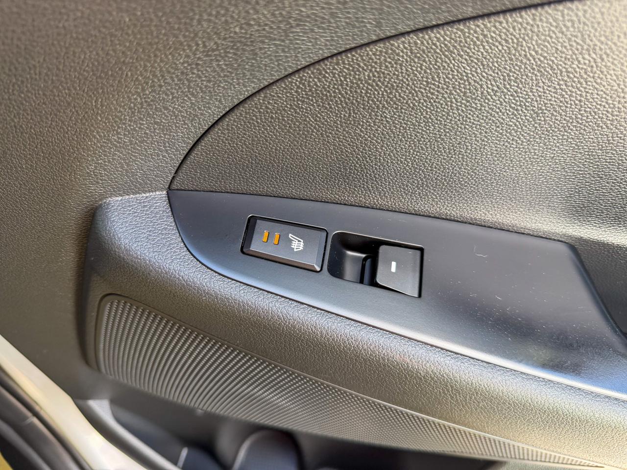2017 Hyundai Tucson Premium/AWD/LOW KM/BSM/CAMERA/2.0L/HEATED SEATS Photo
