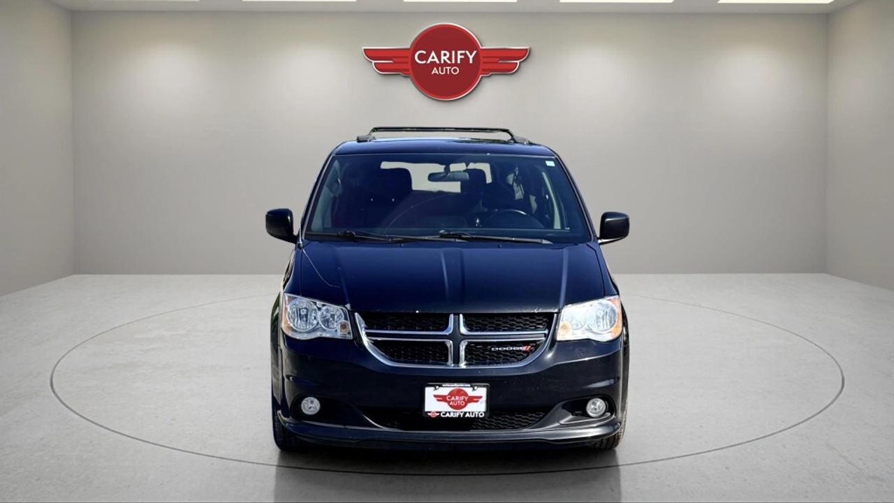 2017 Dodge Grand Caravan SXT Premium Plus Photo