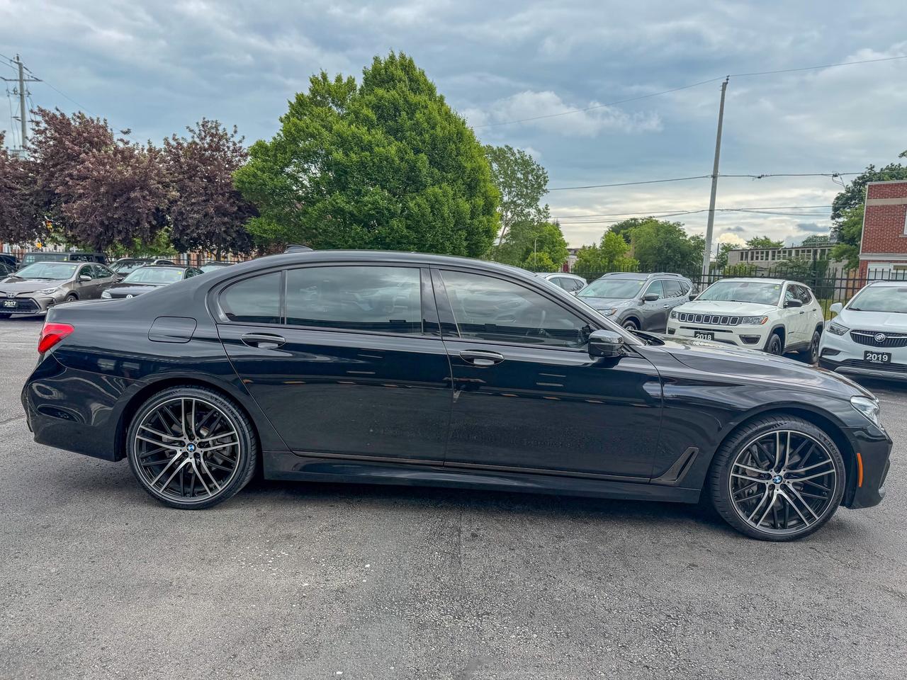 2019 BMW 7 Series xDrive Photo