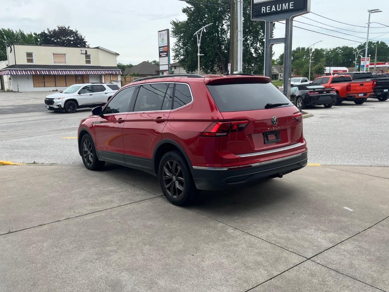 2022 Volkswagen Tiguan 4Motion Photo