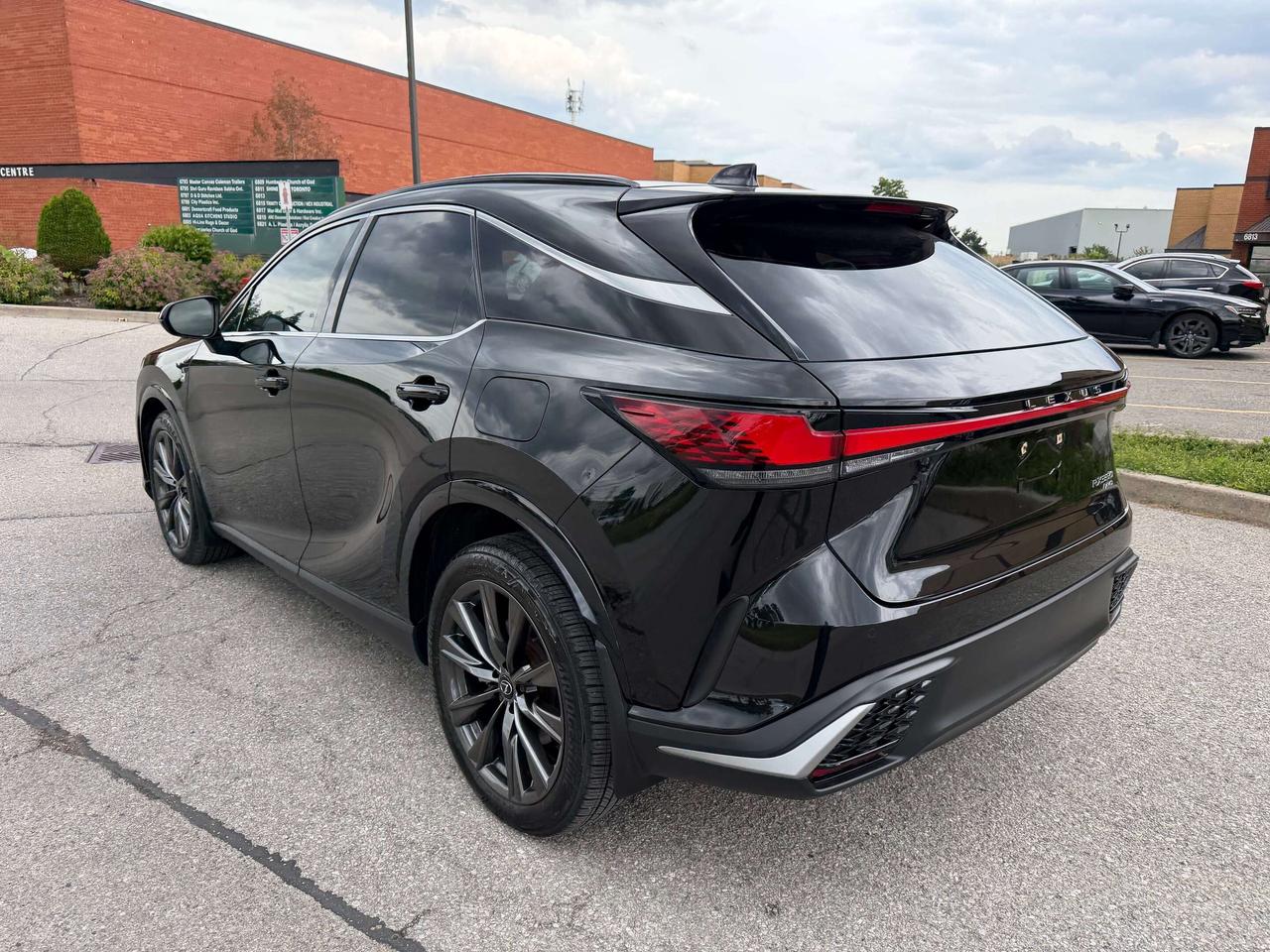 2024 Lexus RX F Sport 3 Cooled Seat Heads up anti theft Photo