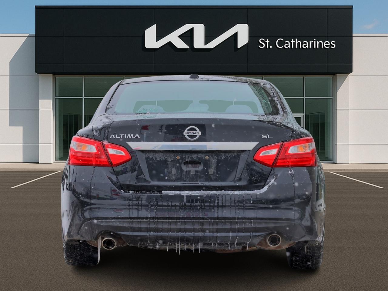 2016 Nissan Altima SL TECH AS TRADED Photo