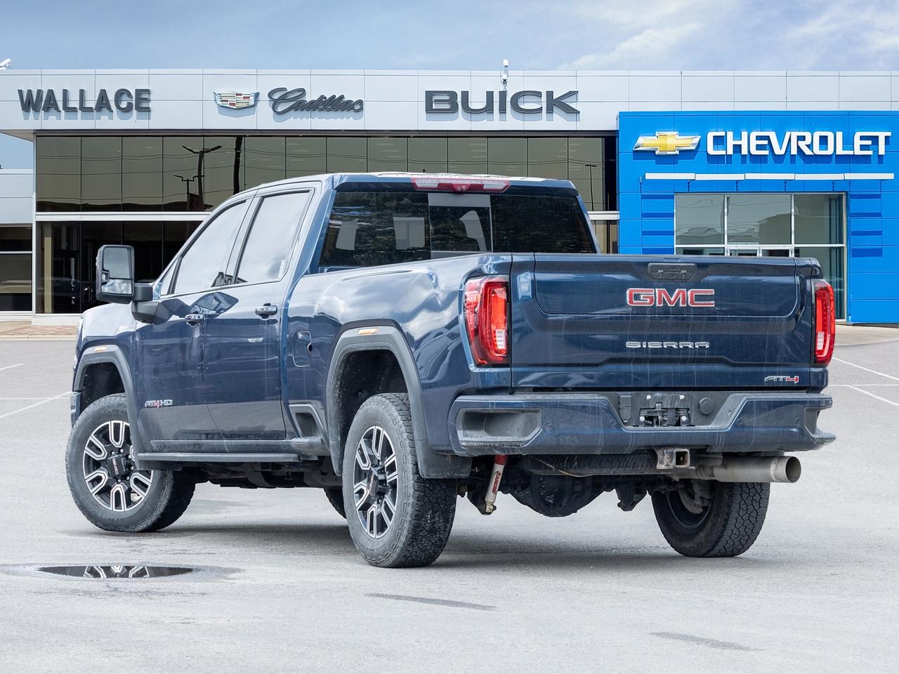 2022 GMC SIERRA 2500HD AT4 Crew Cab 4x4 Duramax Diesel   AT4 Premium PKG Photo