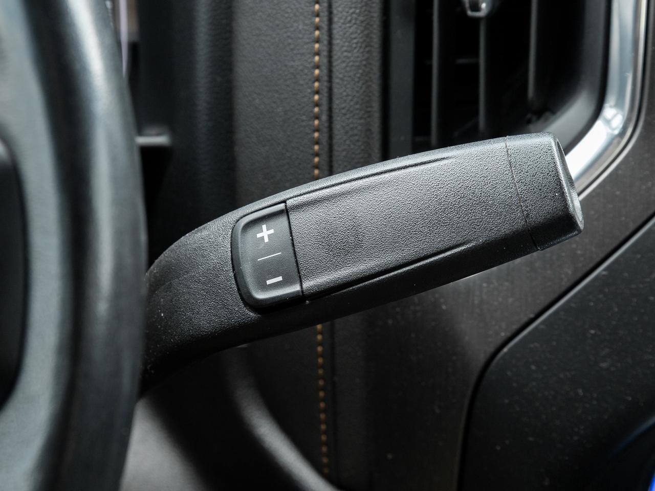 2022 GMC SIERRA 2500HD AT4 Crew Cab 4x4 Duramax Diesel   AT4 Premium PKG Photo