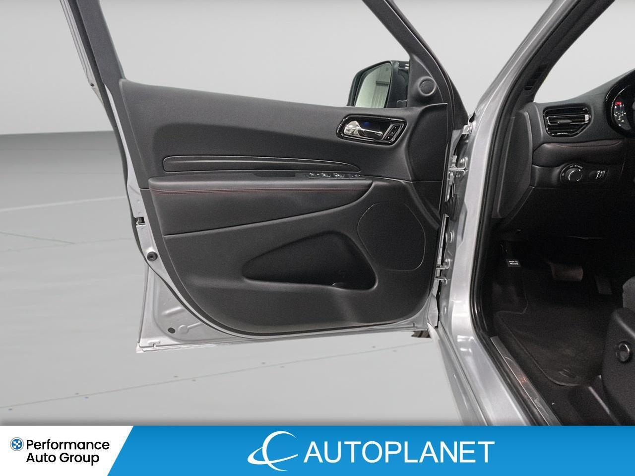 2025 Dodge Durango R/T AWD, 7-Seater, Navi, Sunroof, Back Up Cam! Photo