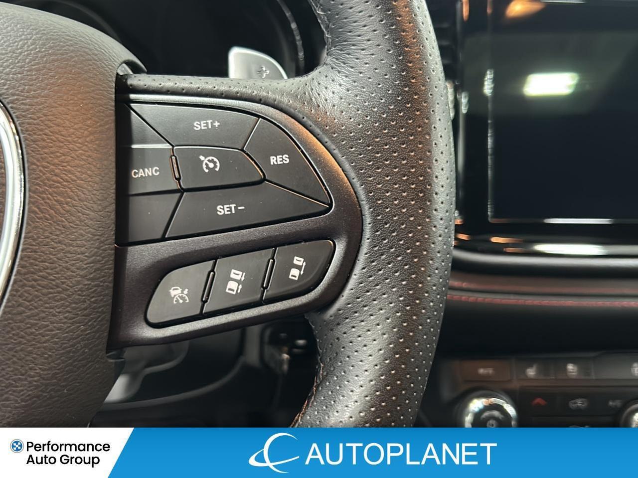 2025 Dodge Durango R/T AWD, 7-Seater, Navi, Sunroof, Back Up Cam! Photo