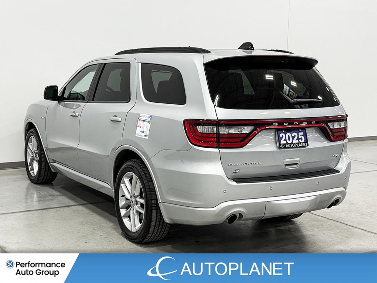 2025 Dodge Durango R/T AWD, 7-Seater, Navi, Sunroof, Back Up Cam! Photo4