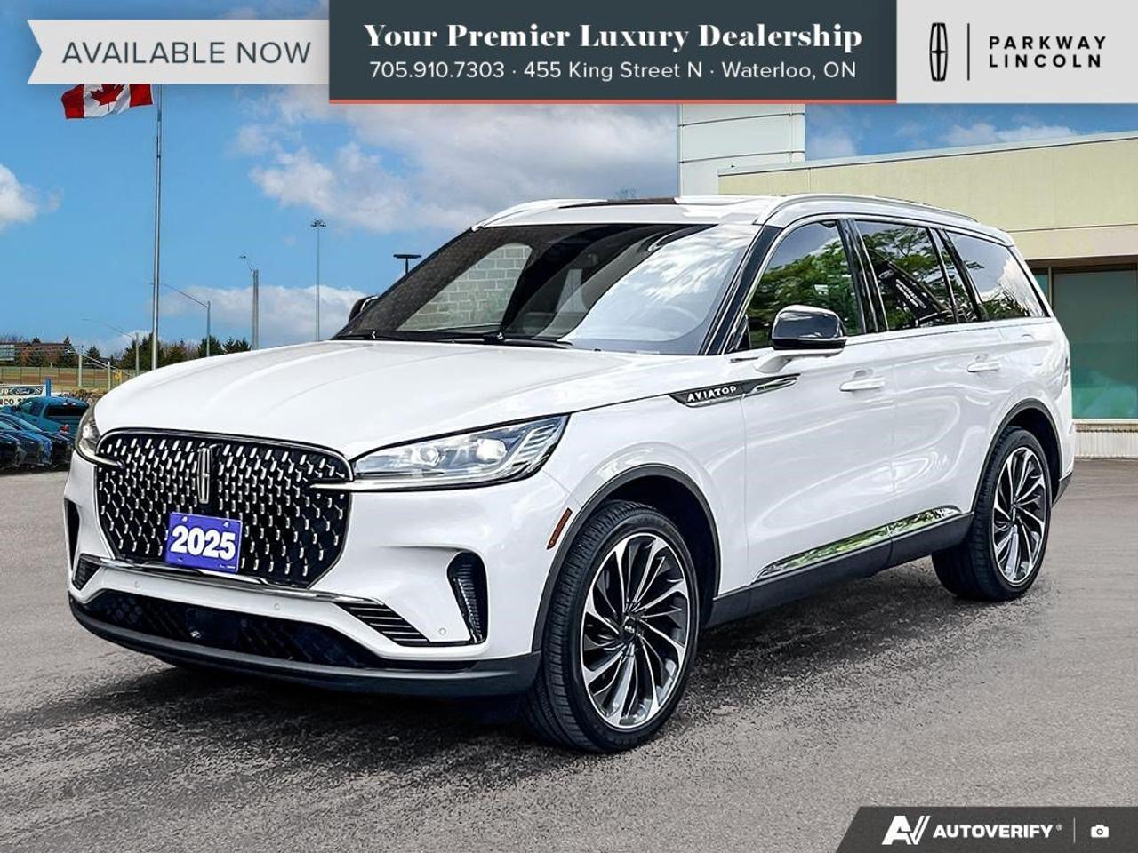 2025 Lincoln Aviator Reserve   201A   MOONROOF   HTD STEER WHEEL Photo
