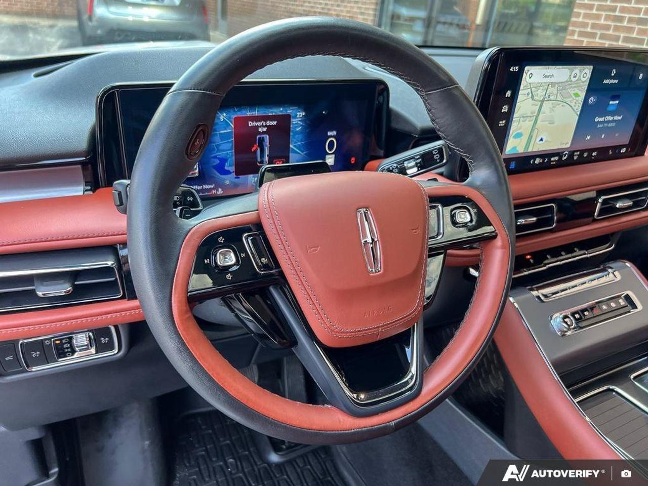 2025 Lincoln Aviator Reserve   201A   MOONROOF   HTD STEER WHEEL Photo