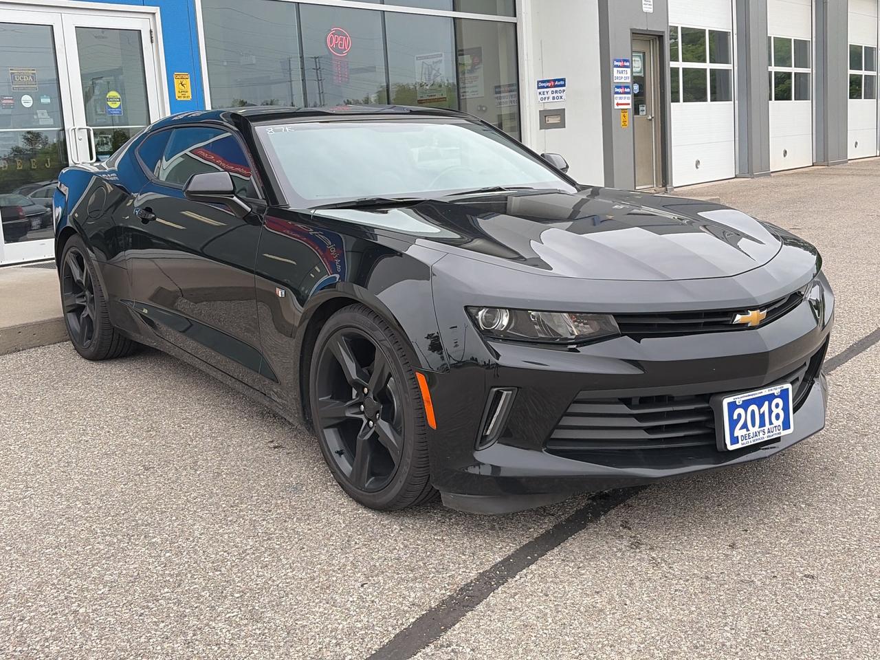 2018 Chevrolet Camaro 1LT Photo