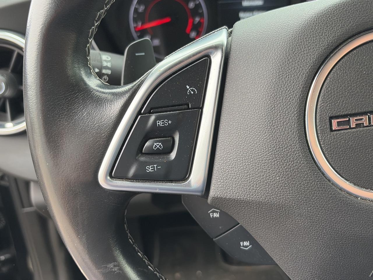2018 Chevrolet Camaro 1LT Photo