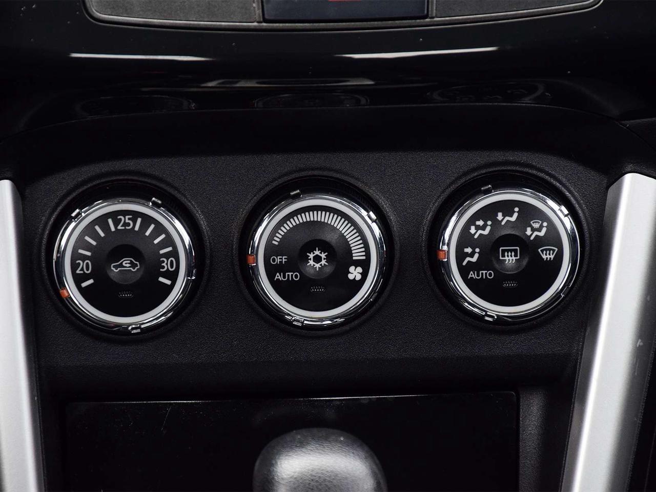 2017 Mitsubishi Lancer ES ~Bluetooth ~Camera ~Power Locks + Windows ~A/C Photo