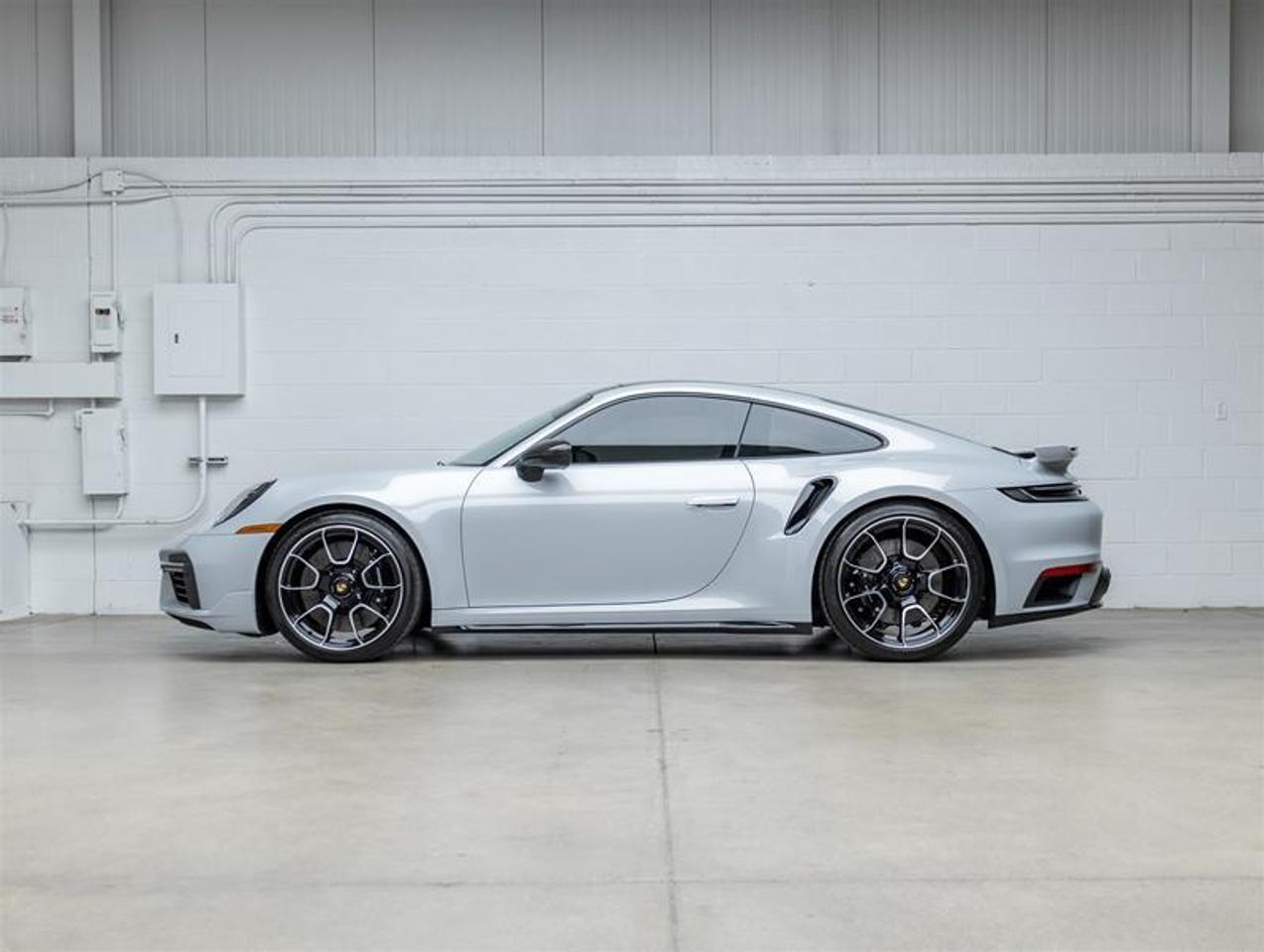 2024 Porsche 911  Photo