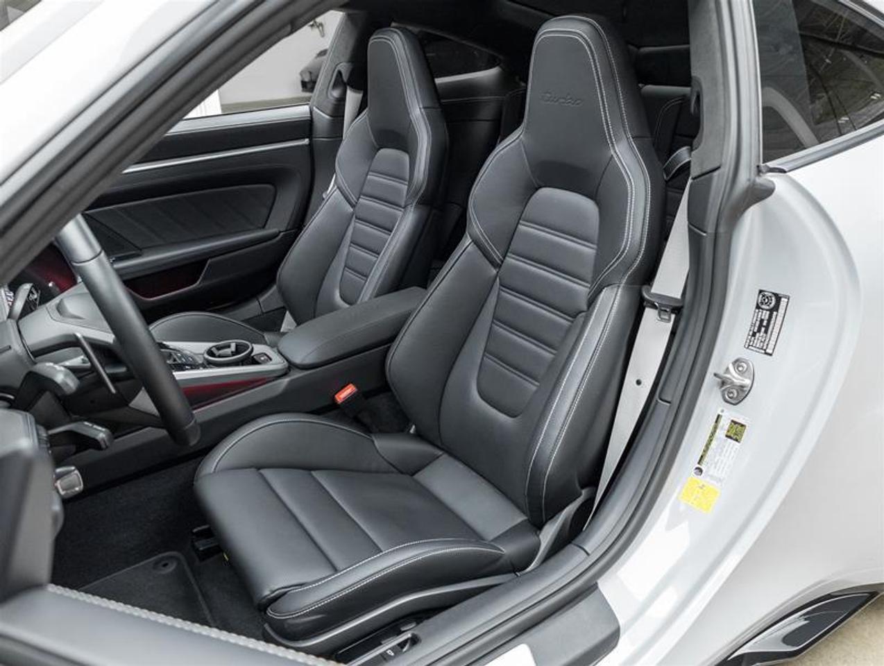 2024 Porsche 911  Photo