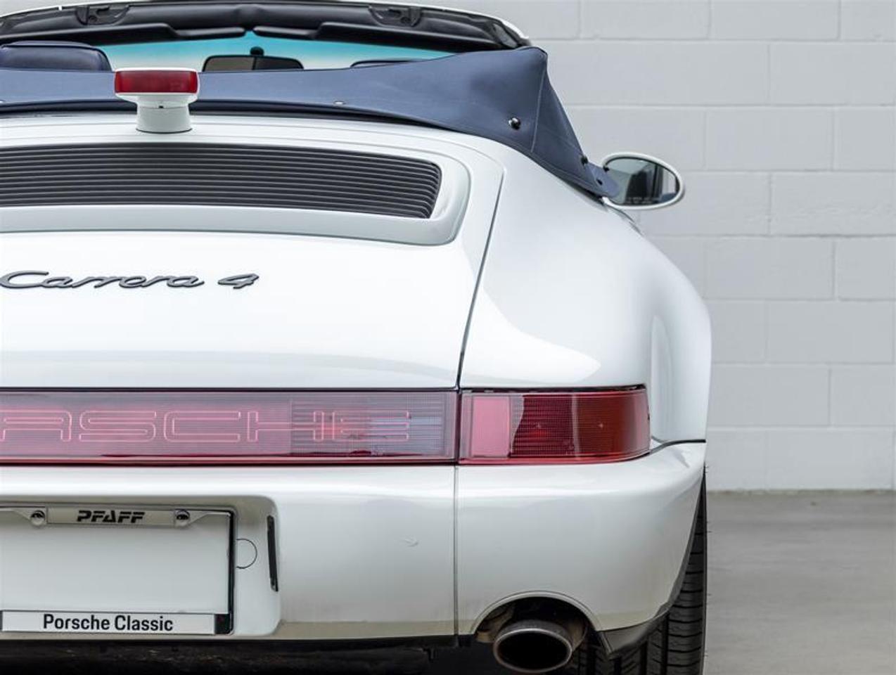 1993 Porsche 911  Photo