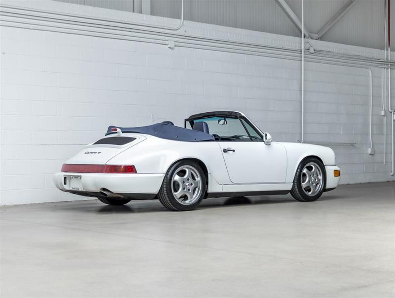 1993 Porsche 911  Photo