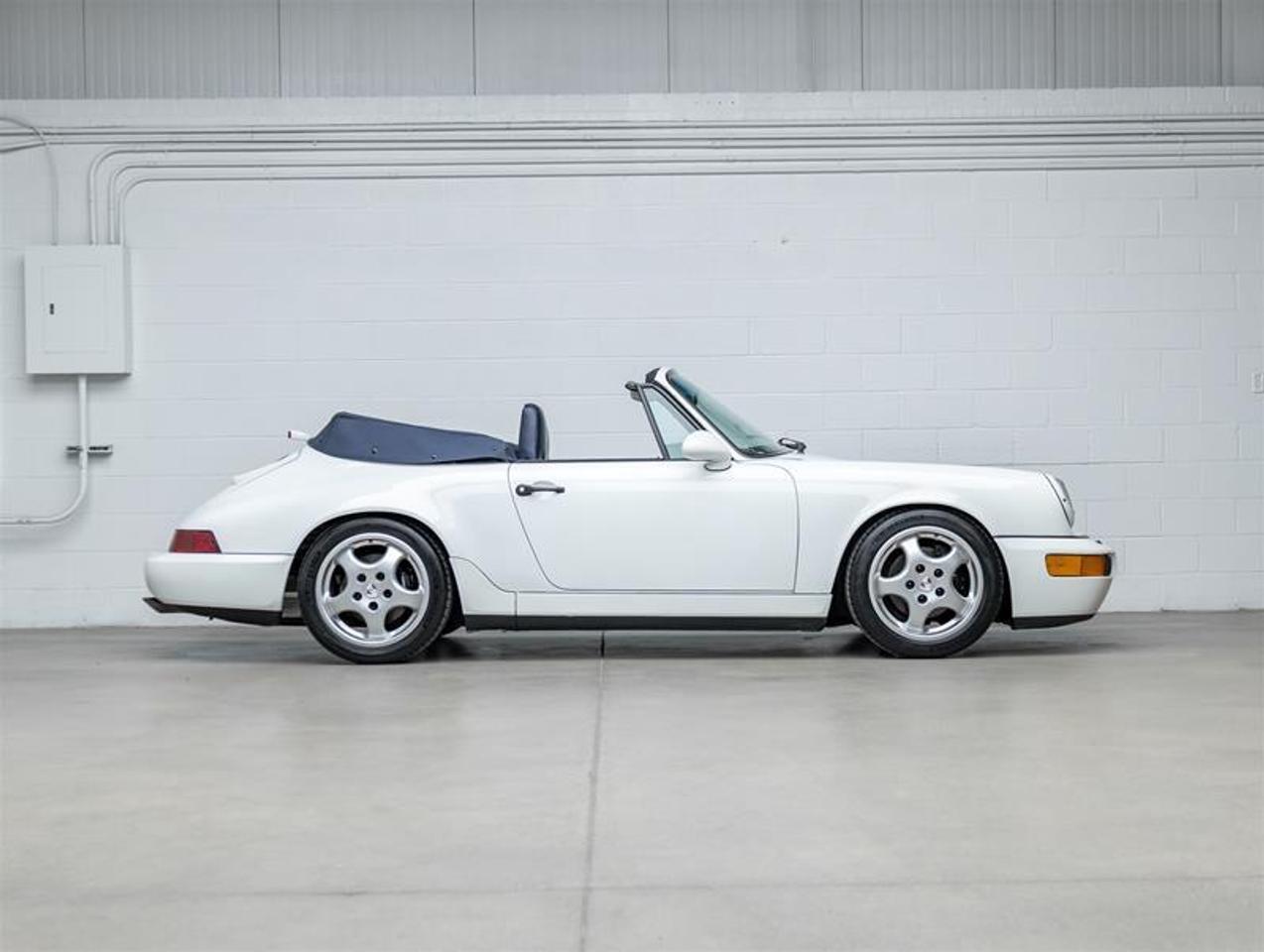1993 Porsche 911  Photo