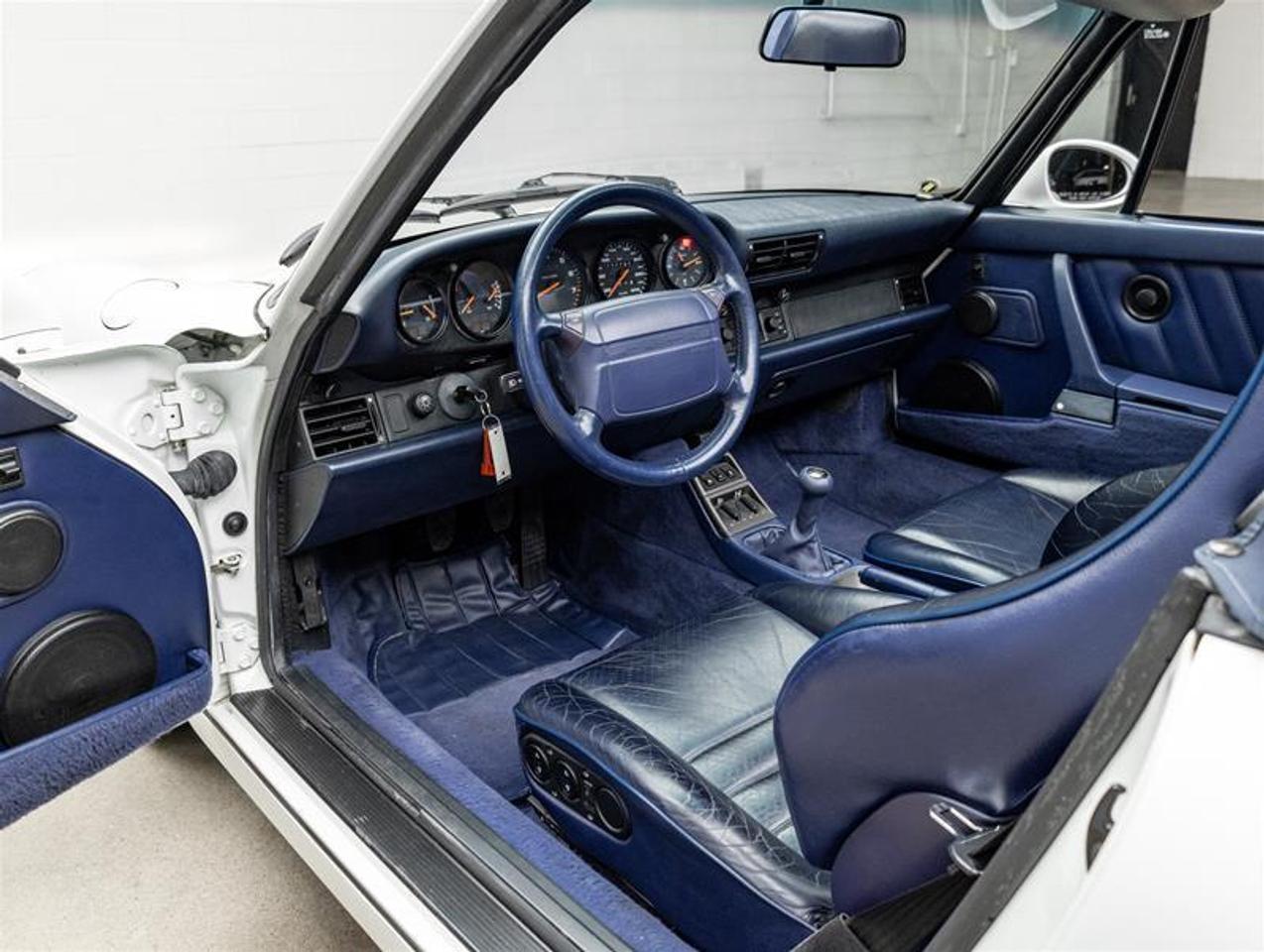 1993 Porsche 911  Photo