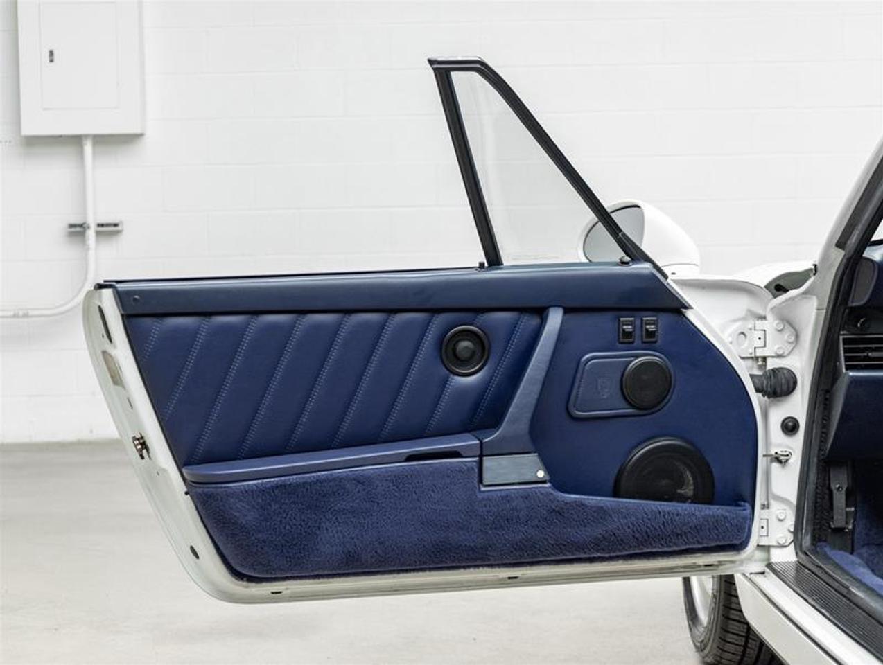 1993 Porsche 911  Photo