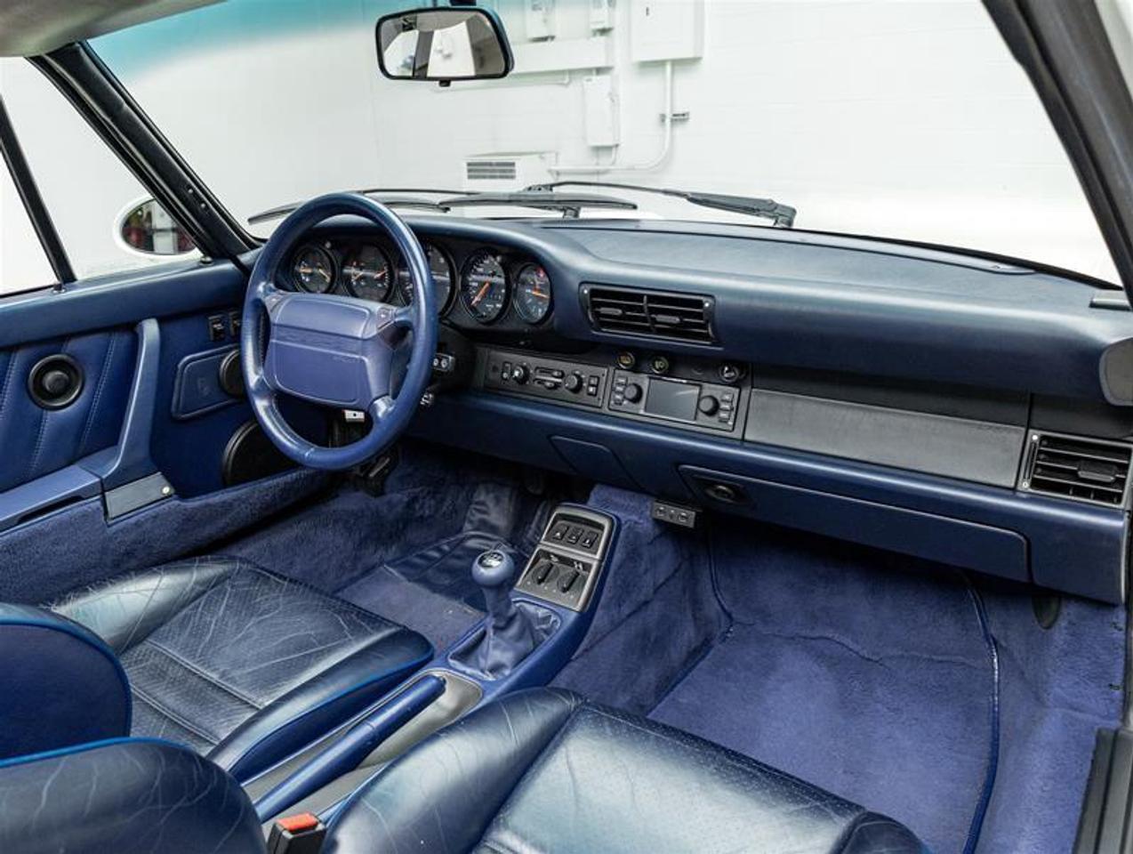 1993 Porsche 911  Photo