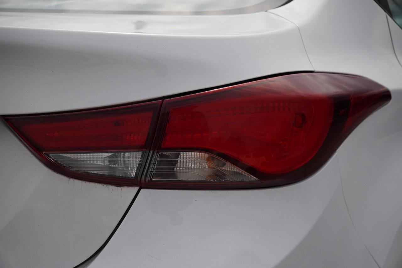 2016 Hyundai Elantra 4dr Sdn Auto Sport Appearance Photo