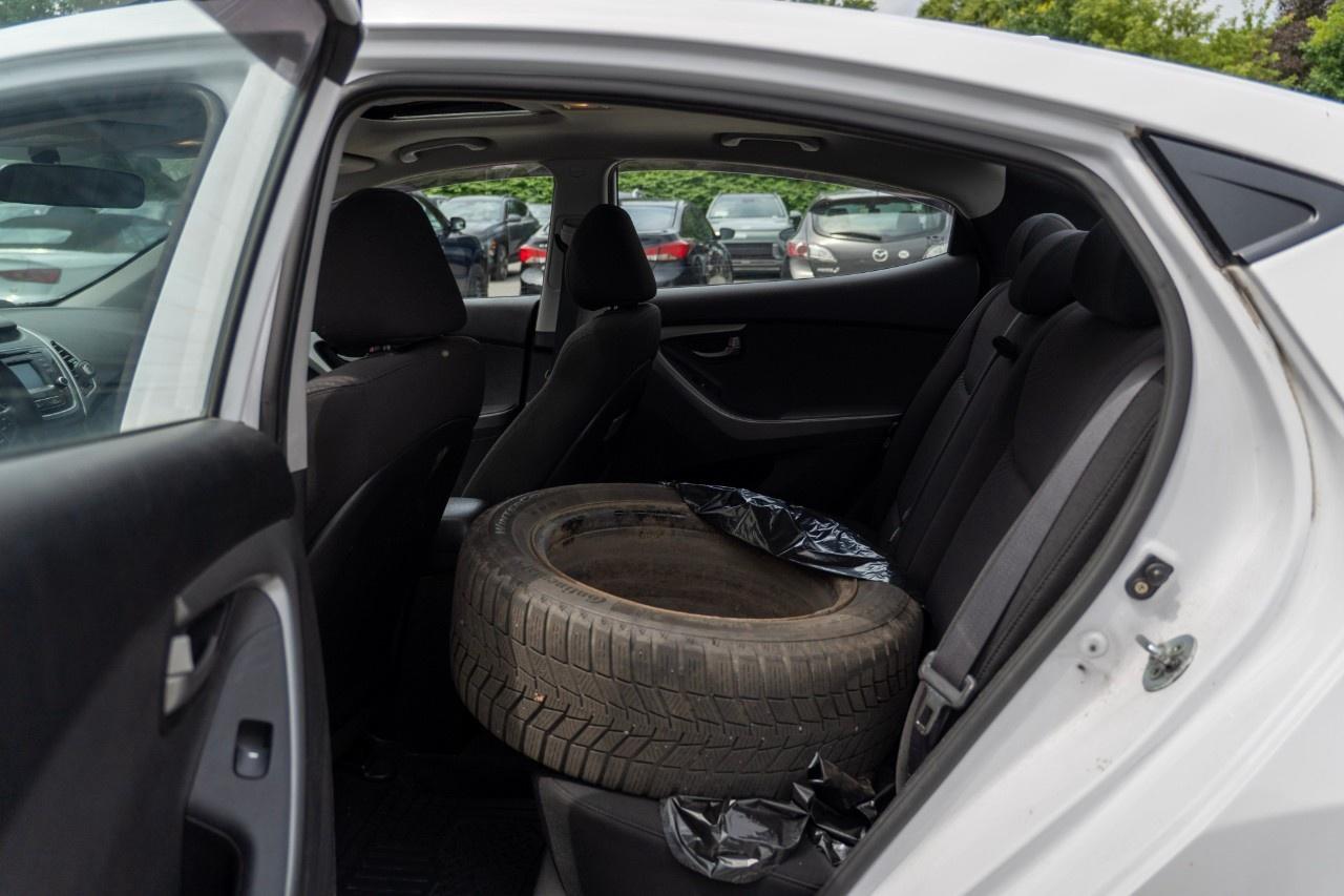 2016 Hyundai Elantra 4dr Sdn Auto Sport Appearance Photo