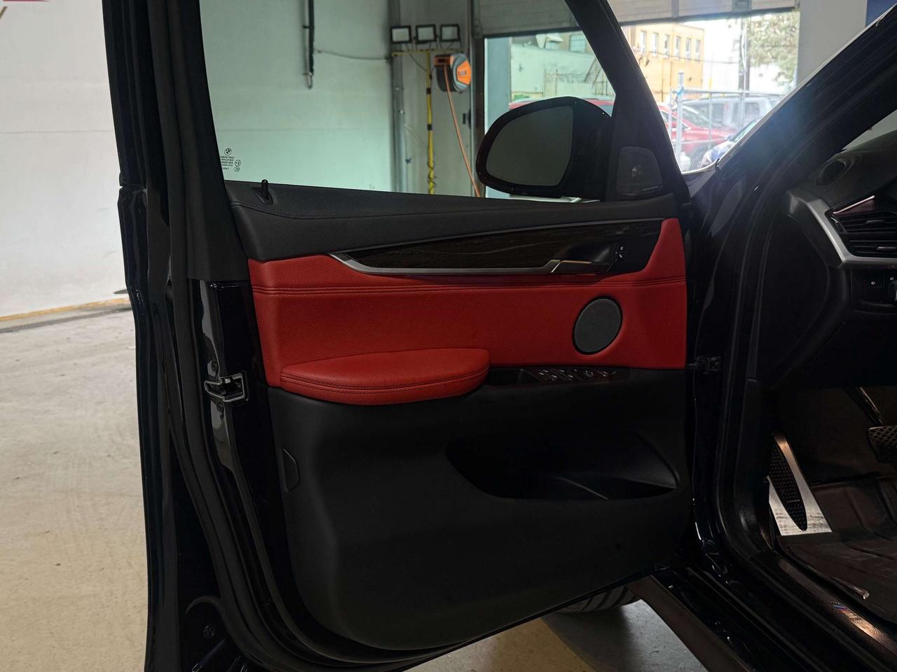 2019 BMW X6 M-Sport l Carbon Upgrade l 300HP l 3.0TT l 6Cyl Photo