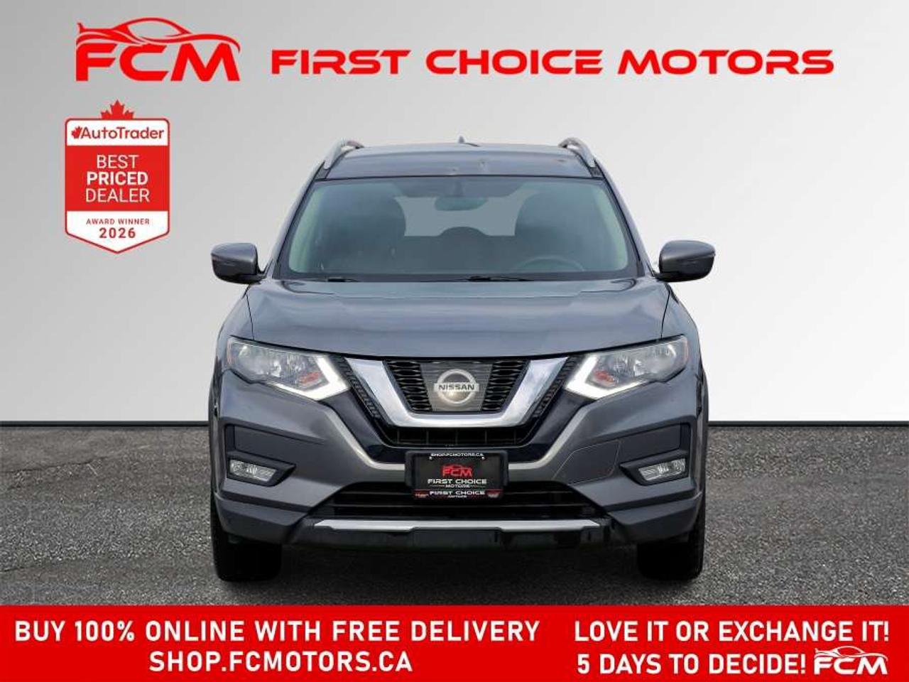2017 Nissan Rogue SV AWD   FULLY CERTIFIED WITH WARRANTY Photo