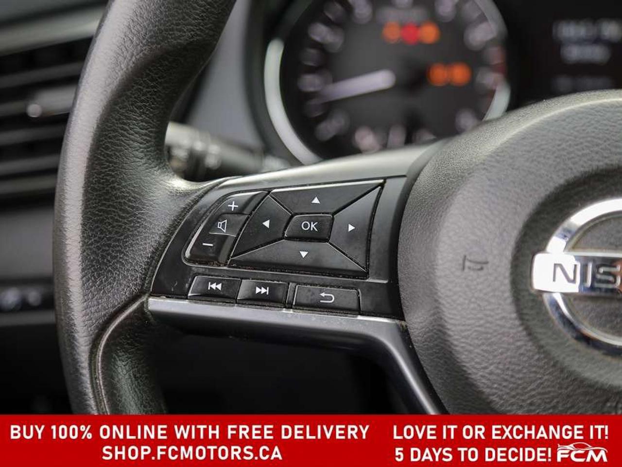 2017 Nissan Rogue SV AWD   FULLY CERTIFIED WITH WARRANTY Photo