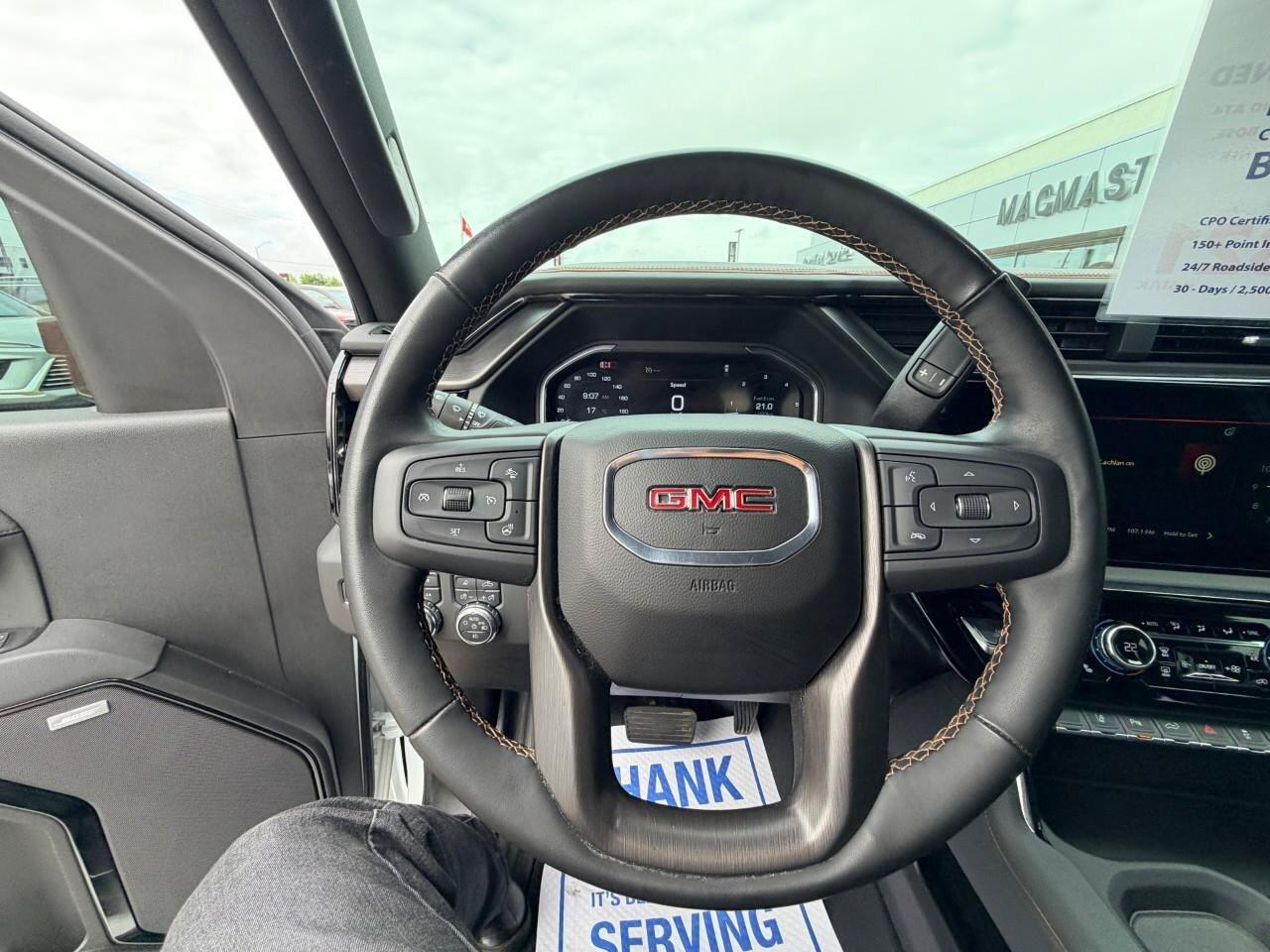 2025 GMC SIERRA 2500HD AT4AT4, 6.6L V8, 4X4, ALLOYS, LEATHER, BOSE, MACMA Photo