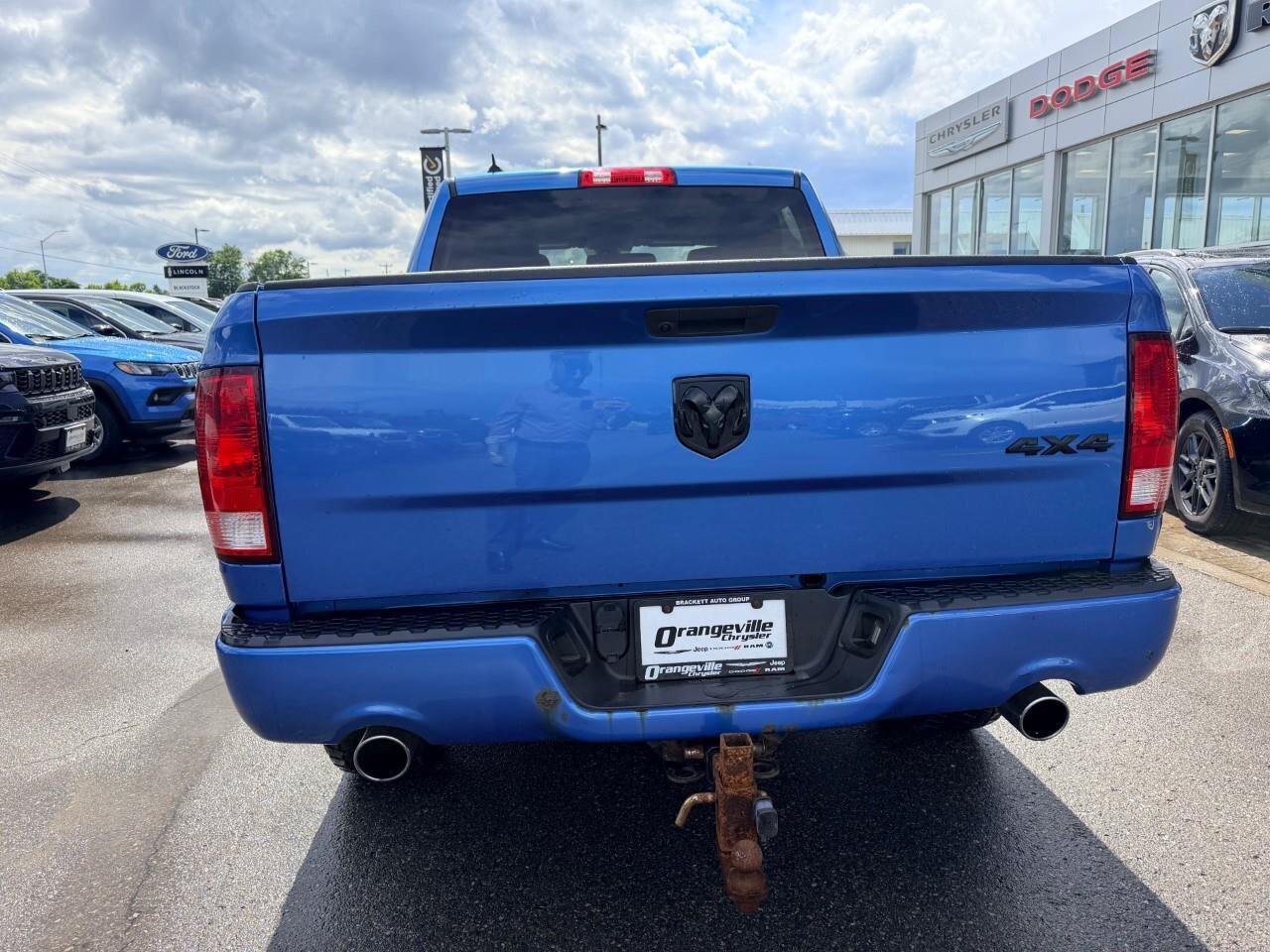 2019 RAM 1500 Classic Express 4x4 Crew Cab 5'7  Box Photo