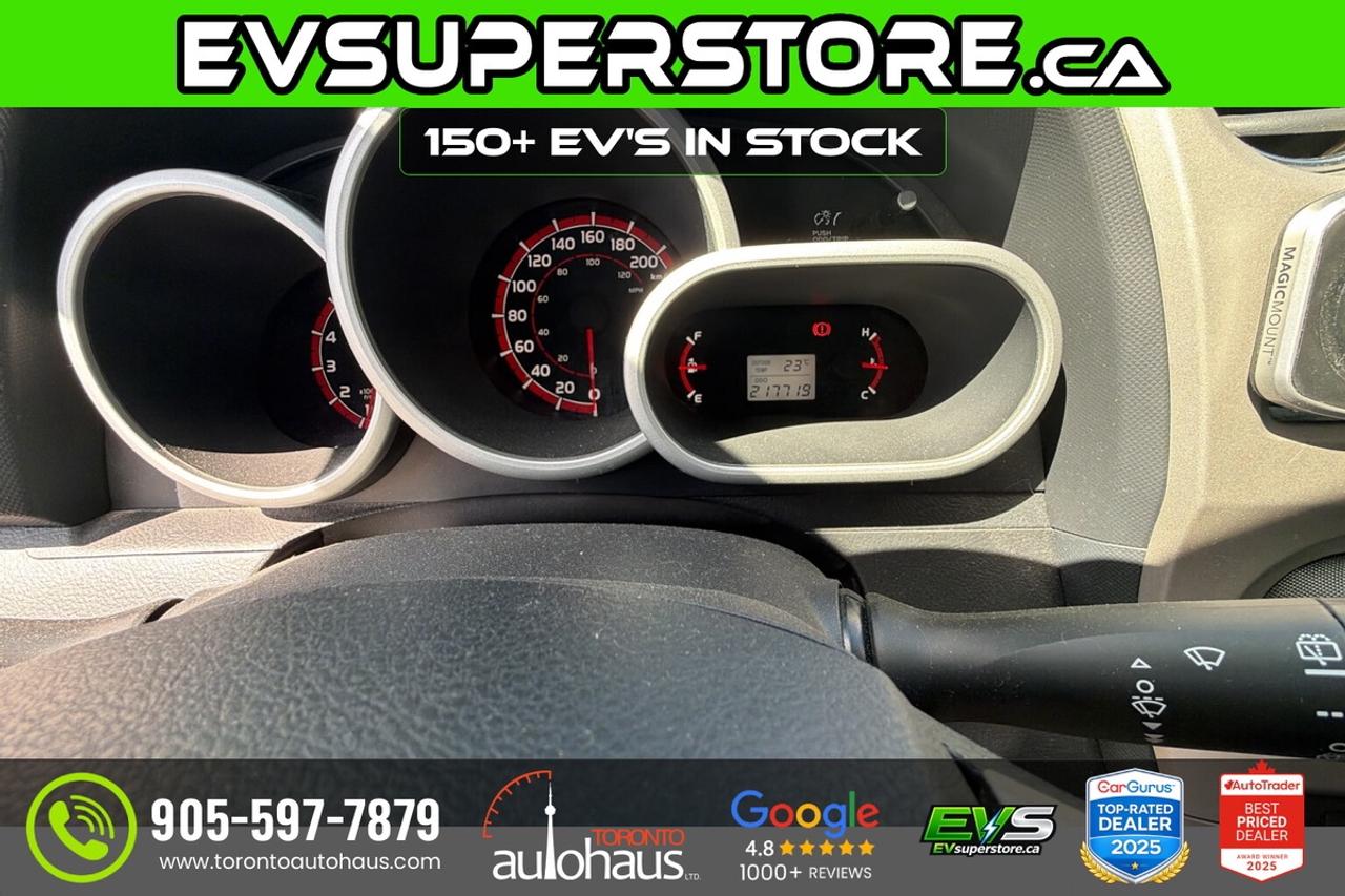 2013 Toyota Matrix JUST TRADED I AS-IS SPECIAL I 5SPD Photo