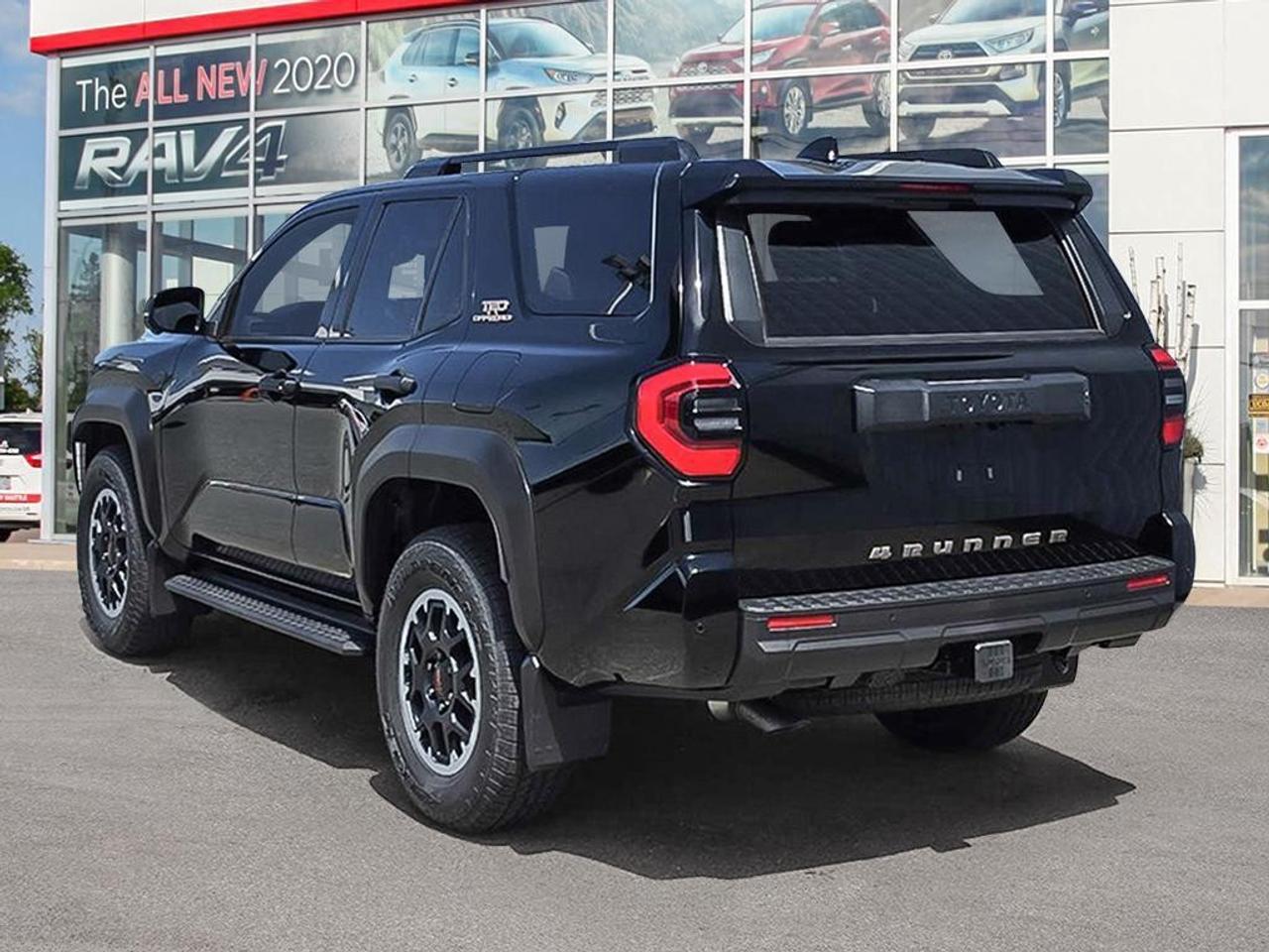 2026 Toyota 4Runner Hybrid 4WD Photo3