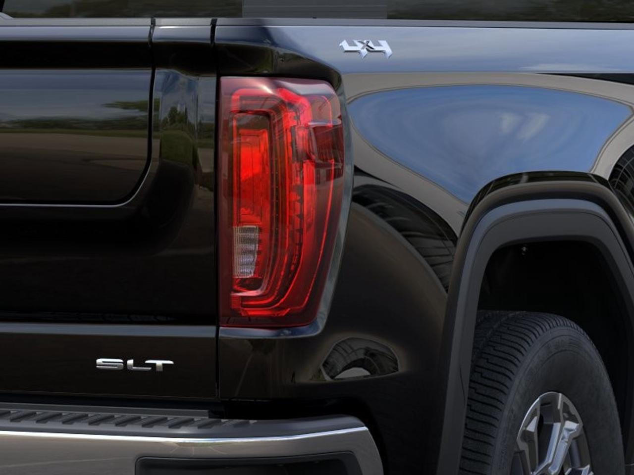 2026 GMC Sierra 1500 Crew Cab Standard Box 4-Wheel Drive SLT Photo