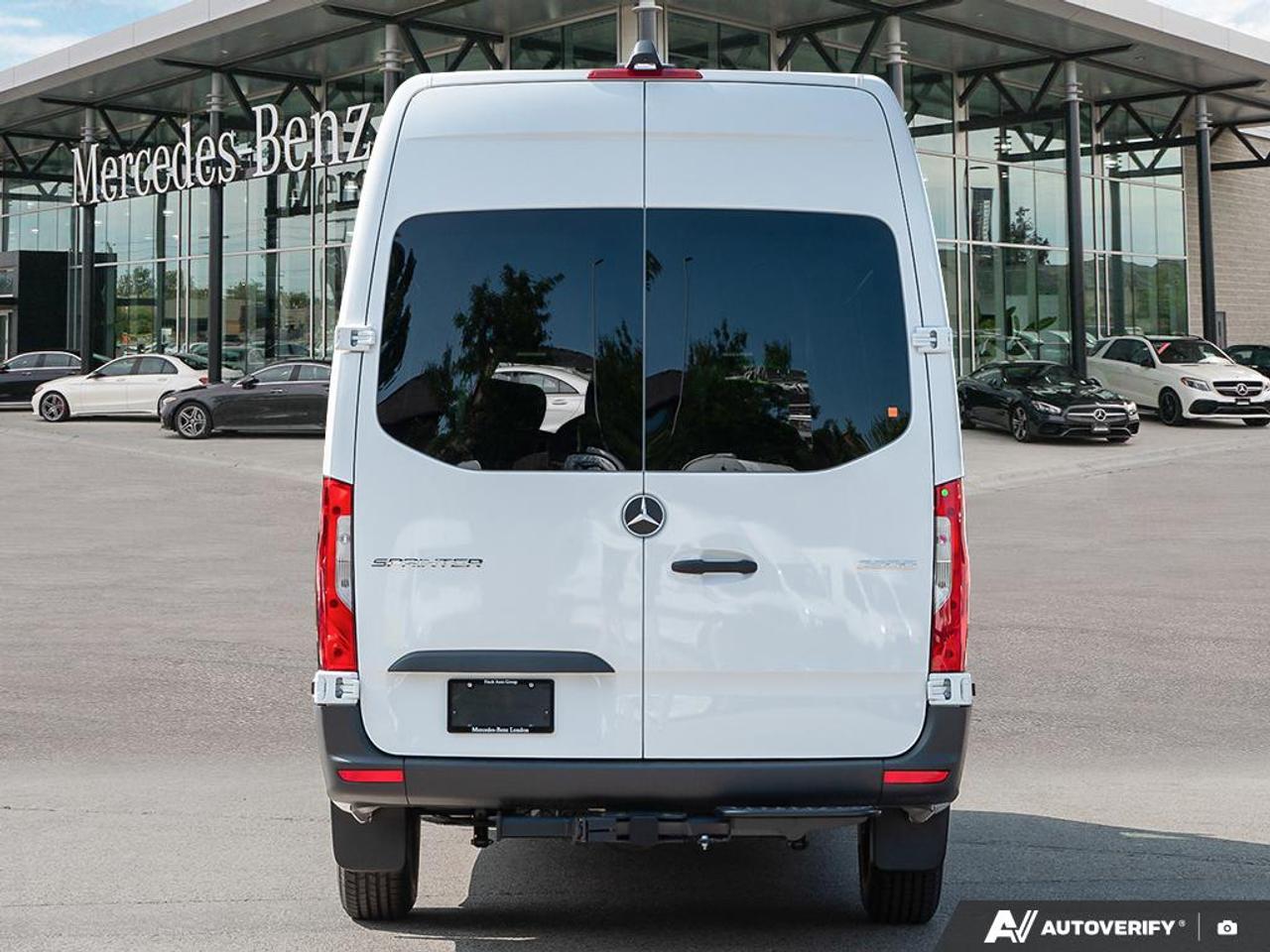 2026 Mercedes-Benz Sprinter 2500 High Roof 4-Cyl Diesel Sprinter 2500 Crew Van 170 in. WB Rear-Wheel Drive Photo