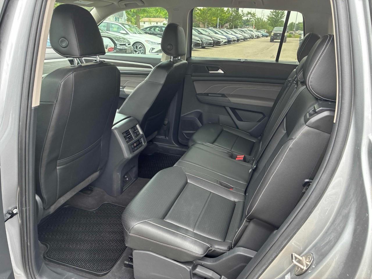 2021 Volkswagen Atlas  Photo