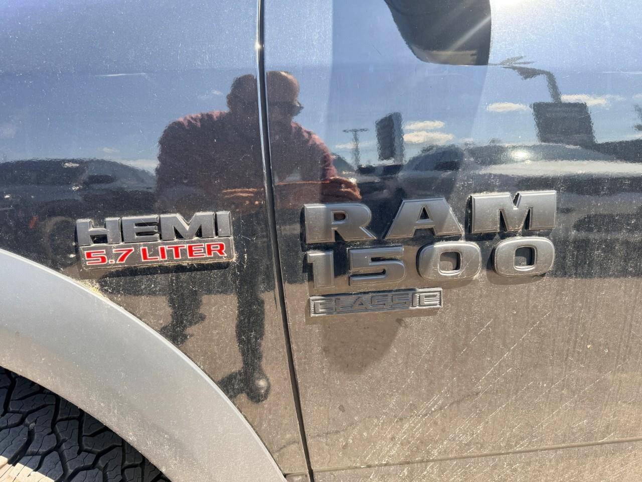 2020 RAM 1500 Classic Warlock 4x4 Crew Cab 5'7  Box Photo2