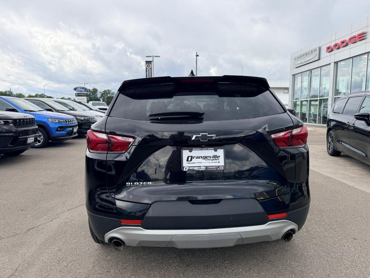 2019 Chevrolet Blazer FWD 4dr  3.6L Photo4