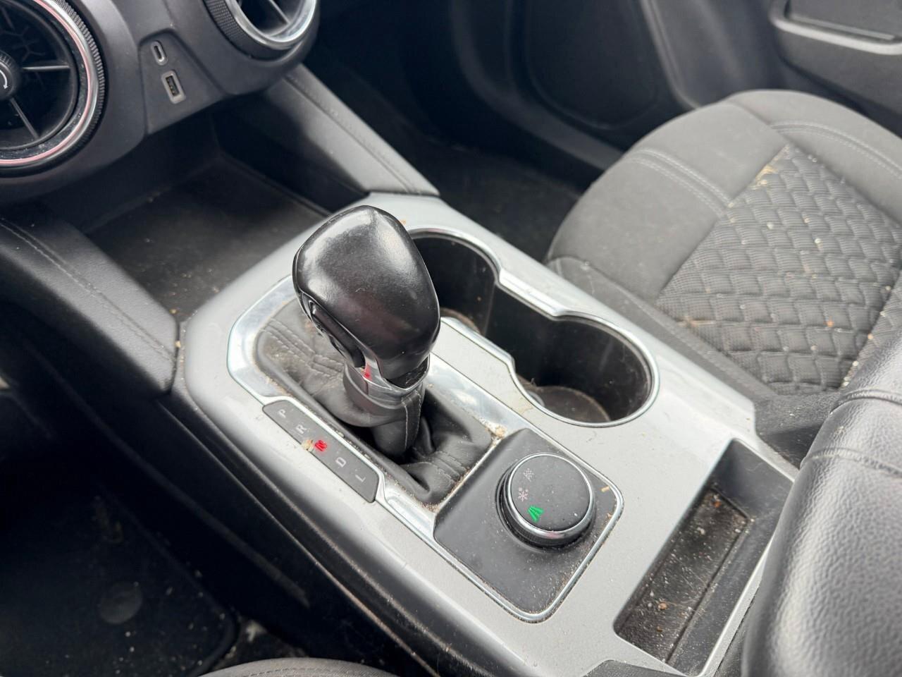 2019 Chevrolet Blazer FWD 4dr  3.6L Photo